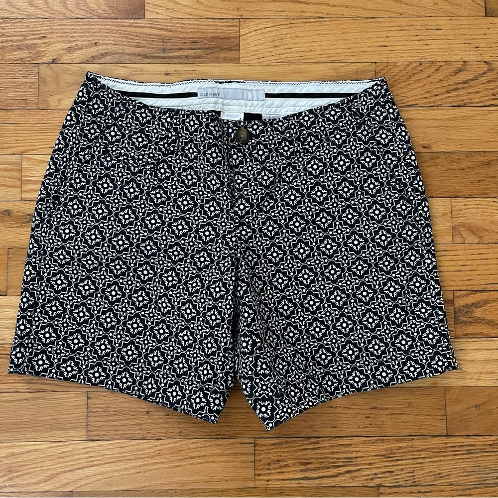 Old Navy women’s shorts